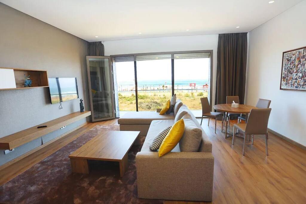 Luxury Apartment At Corniche , Seaview Close Beach الدار البيضاء المظهر الخارجي الصورة