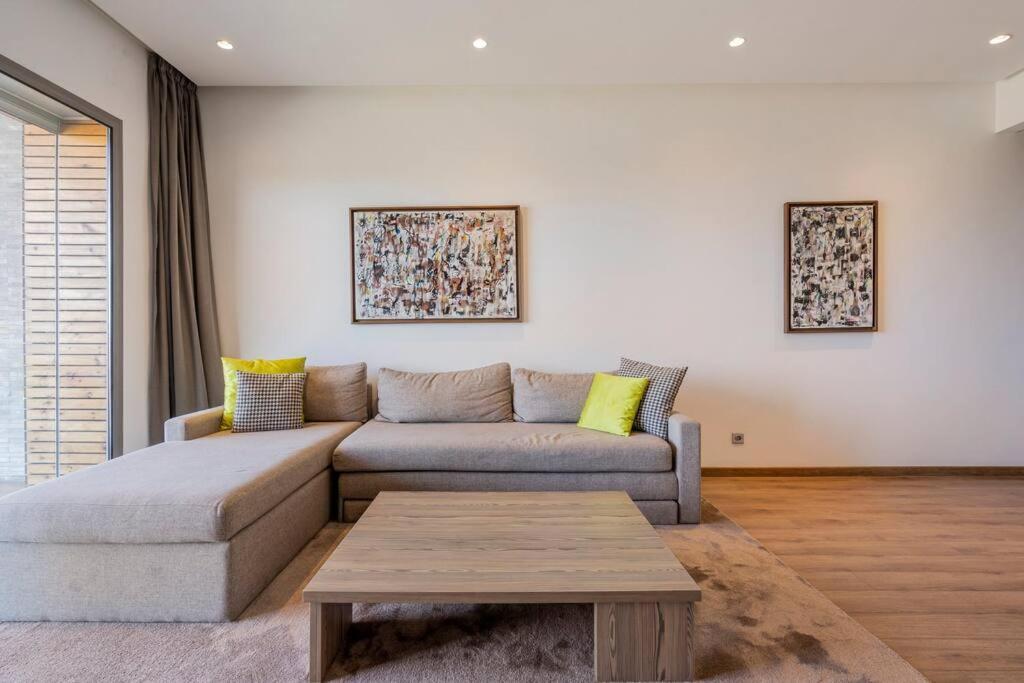 Luxury Apartment At Corniche , Seaview Close Beach الدار البيضاء المظهر الخارجي الصورة